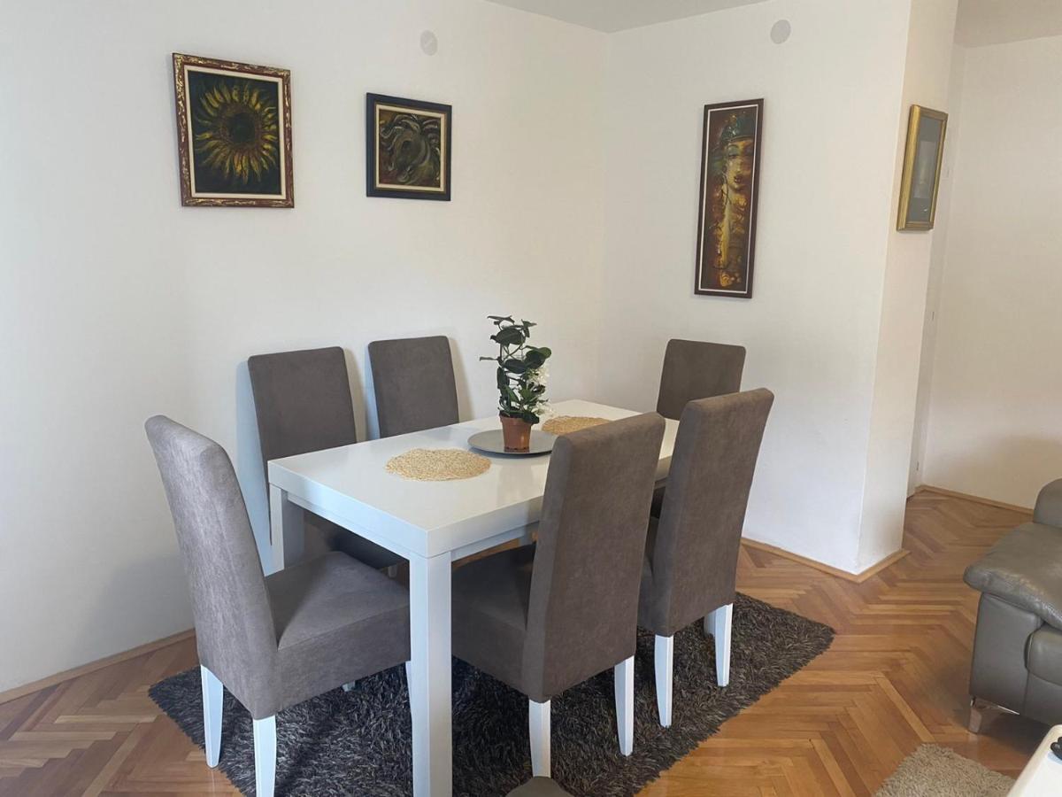 Sandra Ni Kültér fotó
